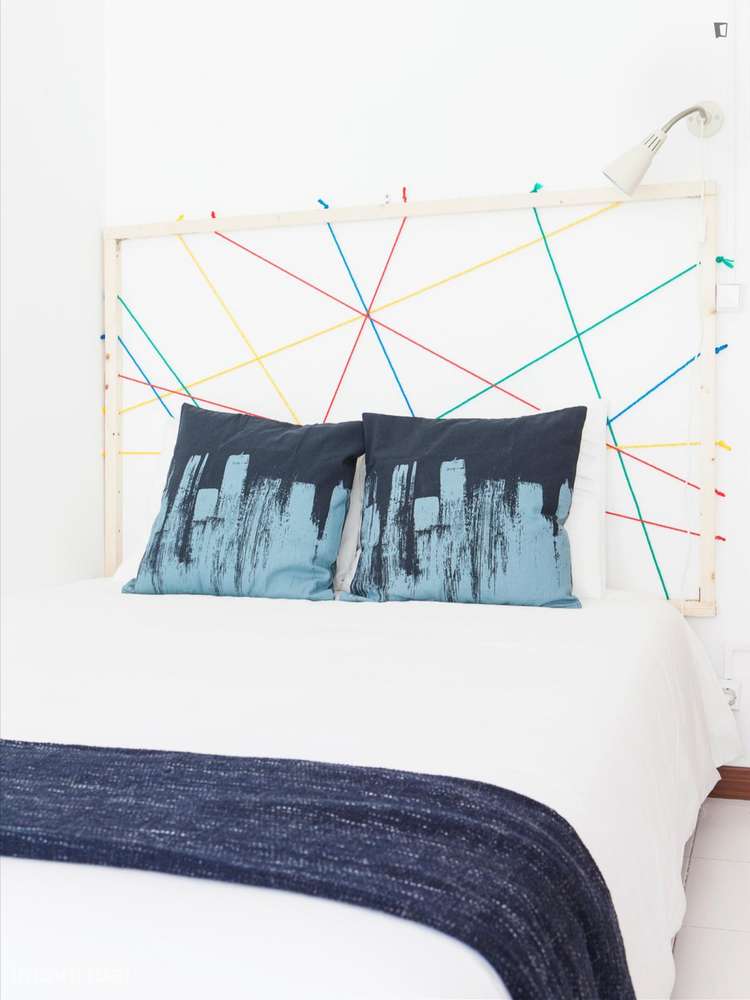 Quarto - localizado em Anjos Lisbon - Grande imagem: 4/16