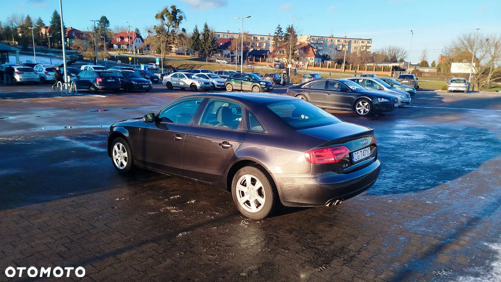 Audi A4 Limousine 2.0 TDI - 4