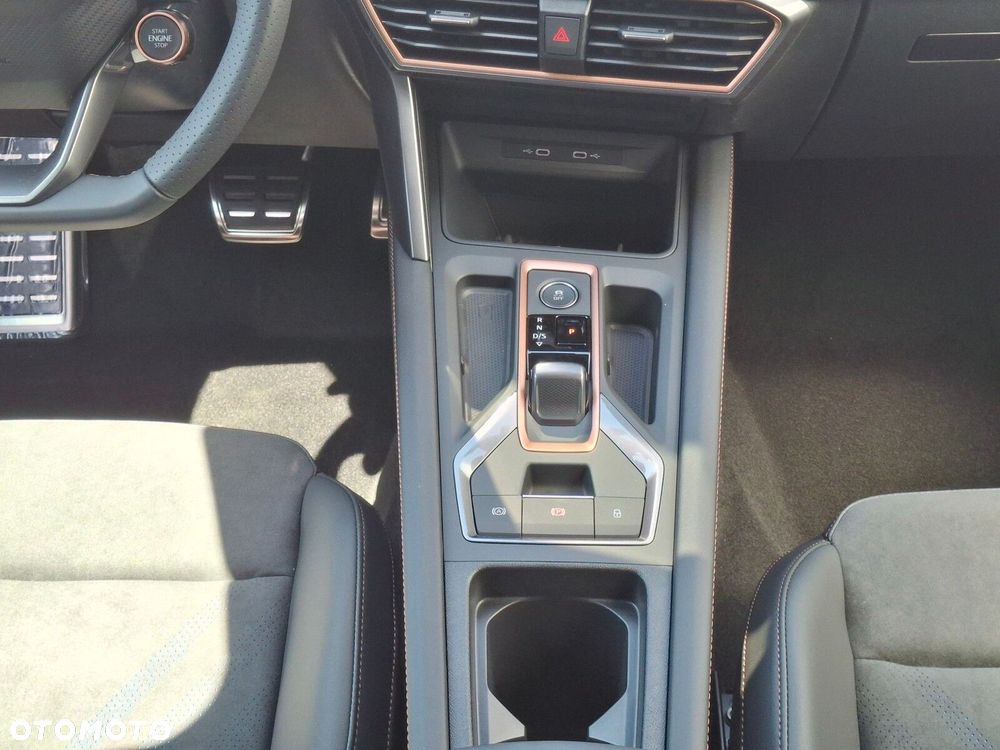 Cupra Formentor 1.5 TSI DSG - 25