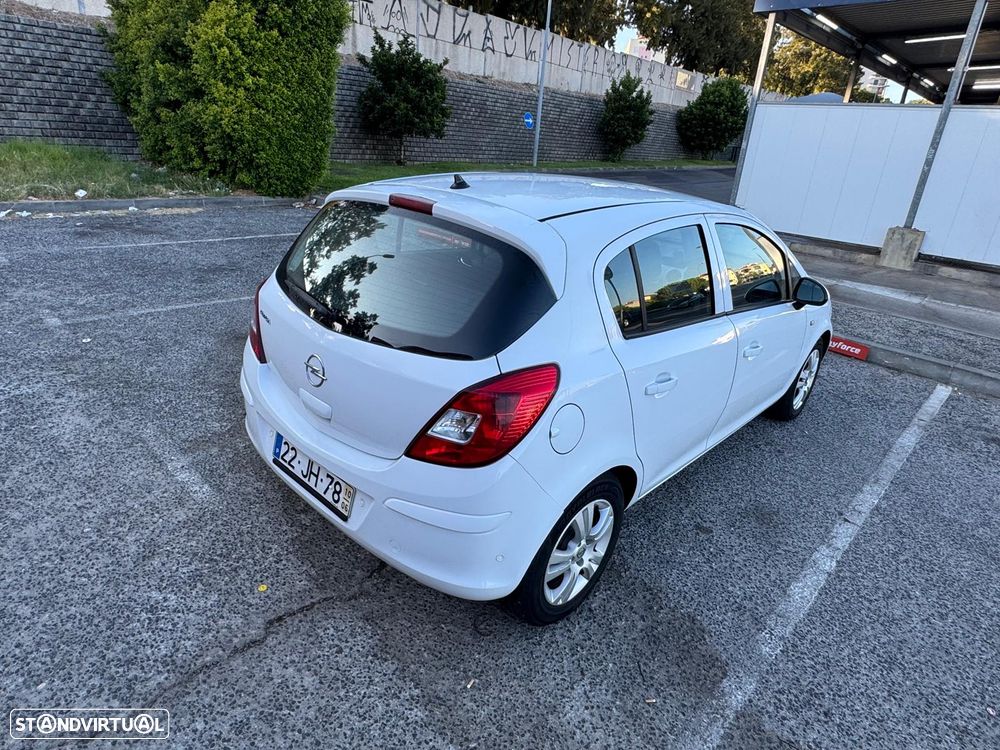 Opel Corsa 1.2 Cosmo - 17