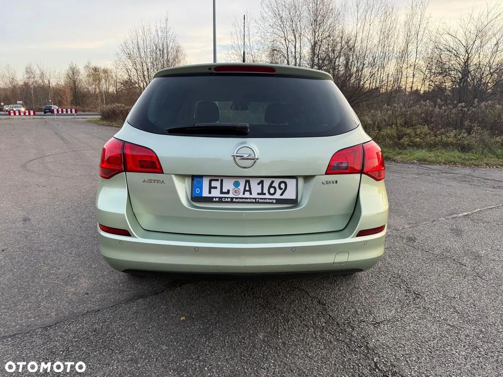 Opel Astra 1.7 CDTI DPF White Edition - 9