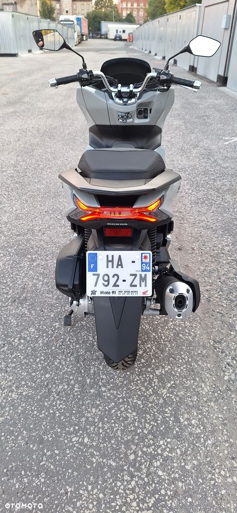 Honda PCX - 10