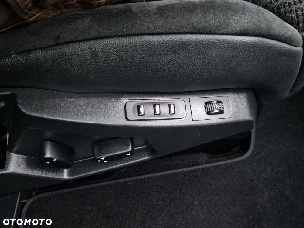 Citroën C8 HDi 165 Exclusive - 38