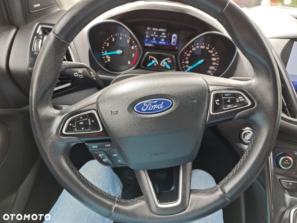 Ford Kuga 1.5 EcoBoost FWD Titanium - 12