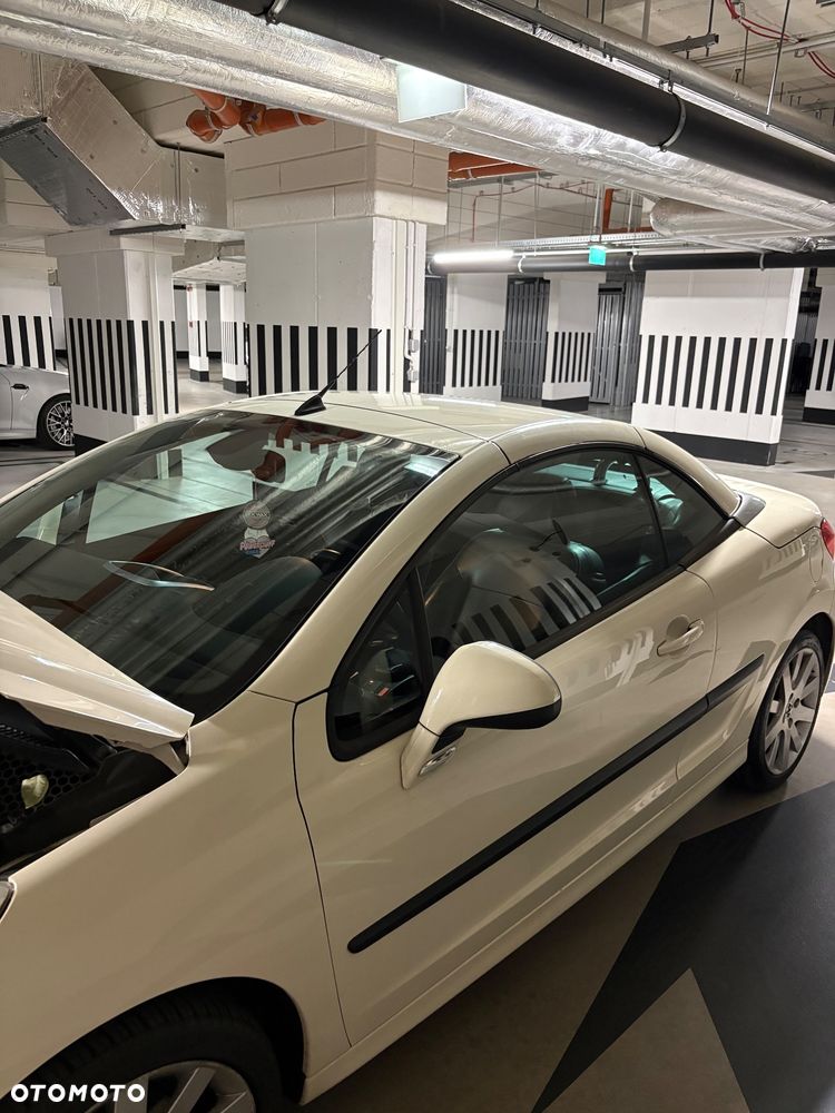 Peugeot 207 CC - 7