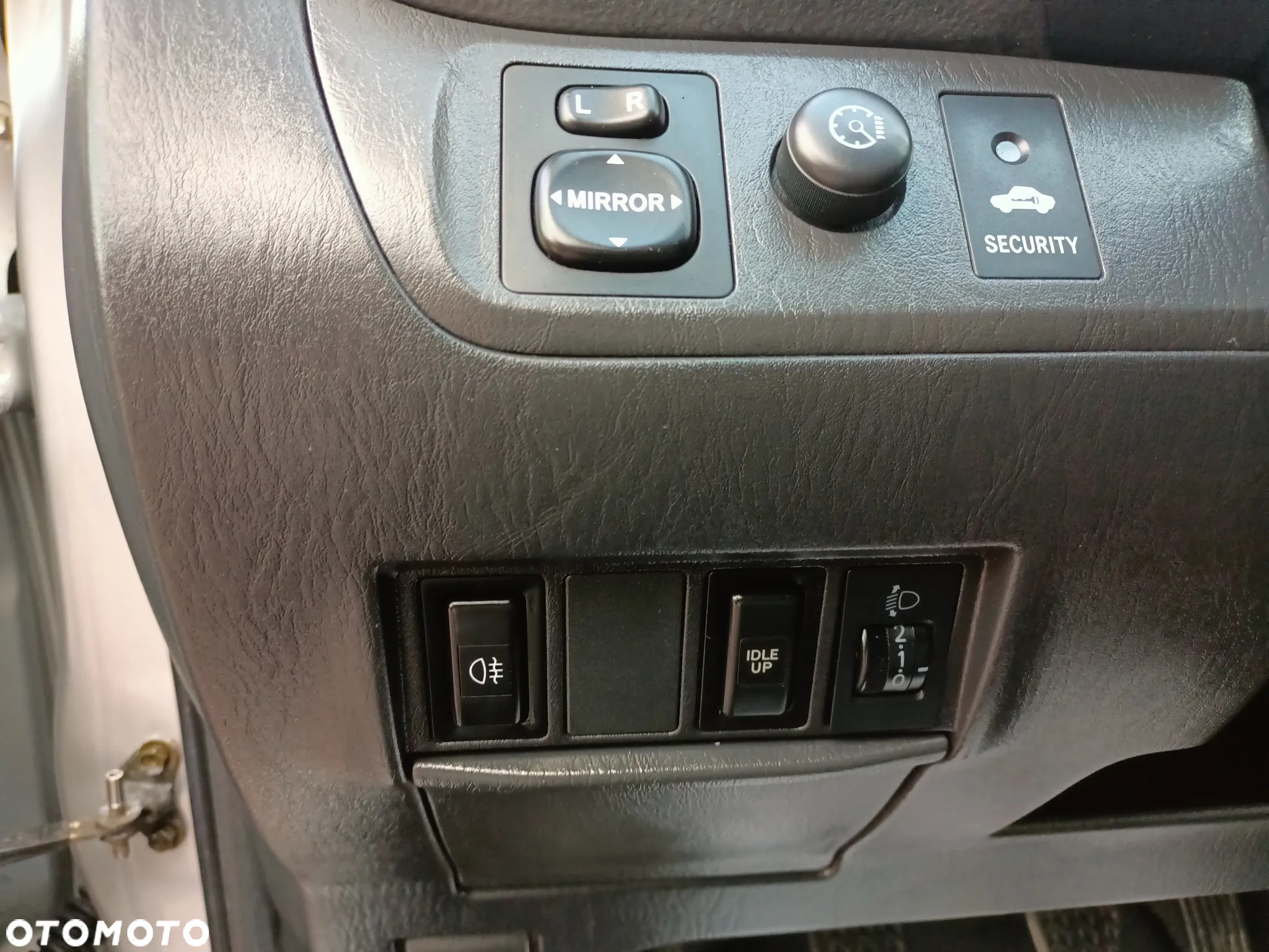 Toyota RAV4 D-4D 4x4 Sol - 7