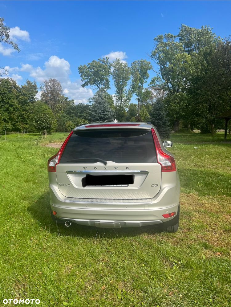 Volvo XC 60 D3 Momentum - 5