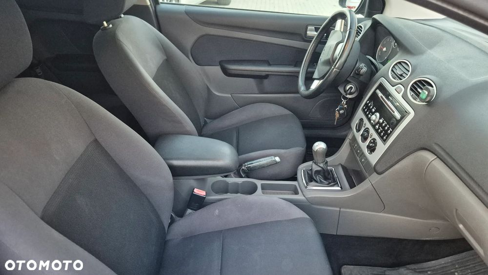 Ford Focus - 14
