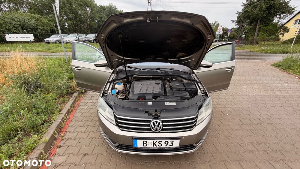 Volkswagen Passat 2.0 TDI BlueMotion Technology Highline - 2
