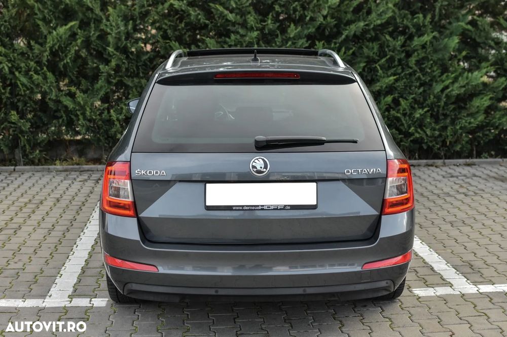 Skoda Octavia 1.6 TDI Elegance DSG - 20