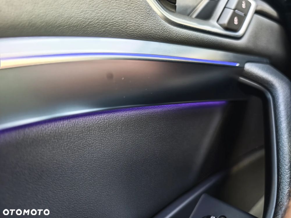 Audi e-tron 55 Quattro Advanced - 24