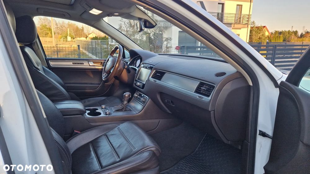 Volkswagen Touareg - 6