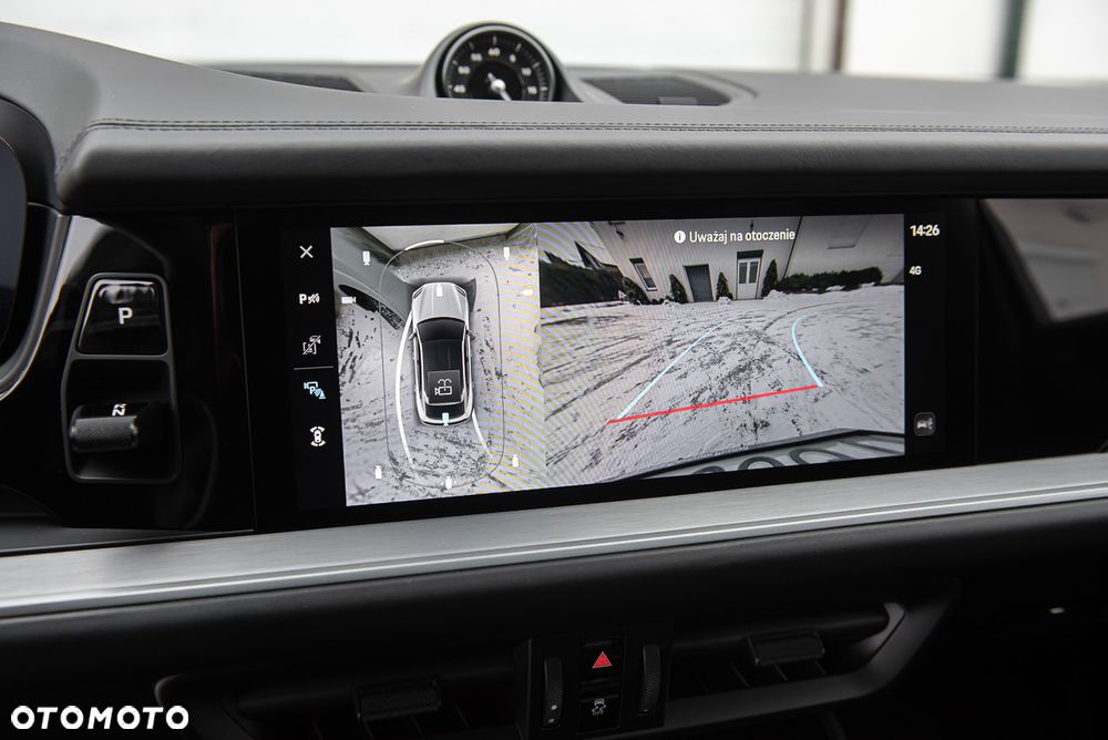 Porsche Cayenne - 25