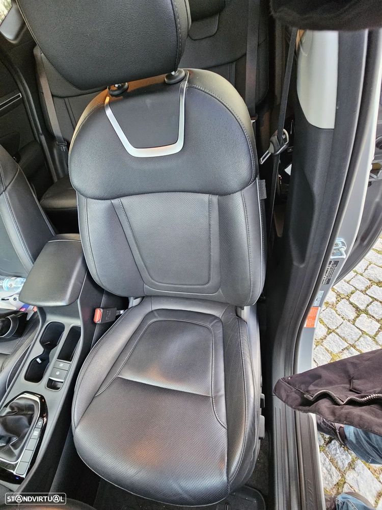 Hyundai Tucson 1.6 T-GDi Vanguard - 5