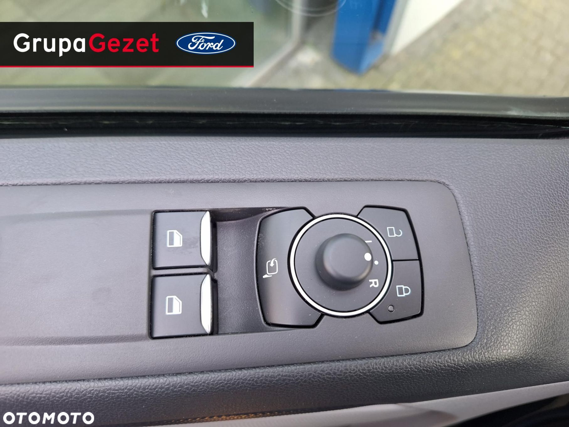 Ford Transit Custom - 12