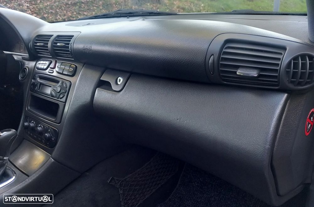 Mercedes-Benz C 220 CDi Avantgarde Aut. - 12