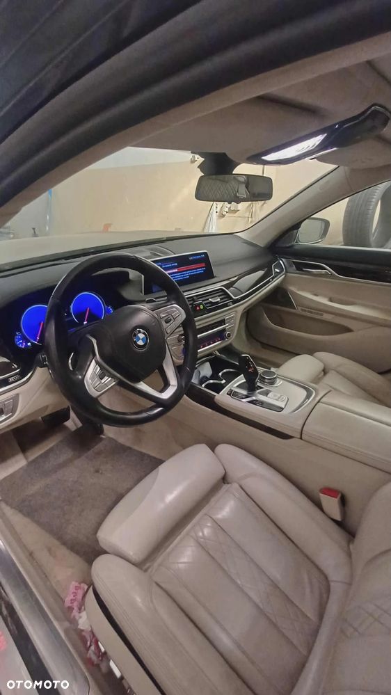 BMW Seria 7 730Ld - 5