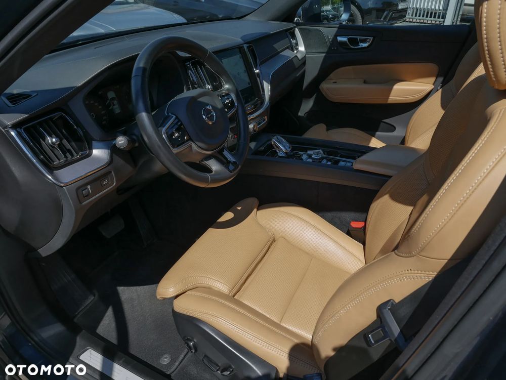 Volvo XC 60 B5 B AWD Geartronic Inscription - 19