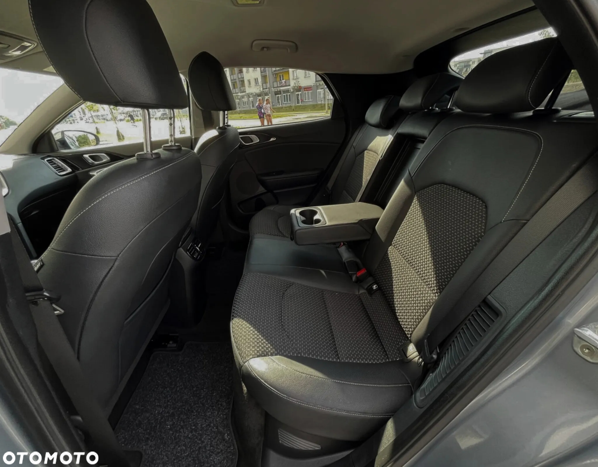 Kia XCeed 1.6 GDI DCT6 OPF Plug-in-Hybrid Inspiration - 33