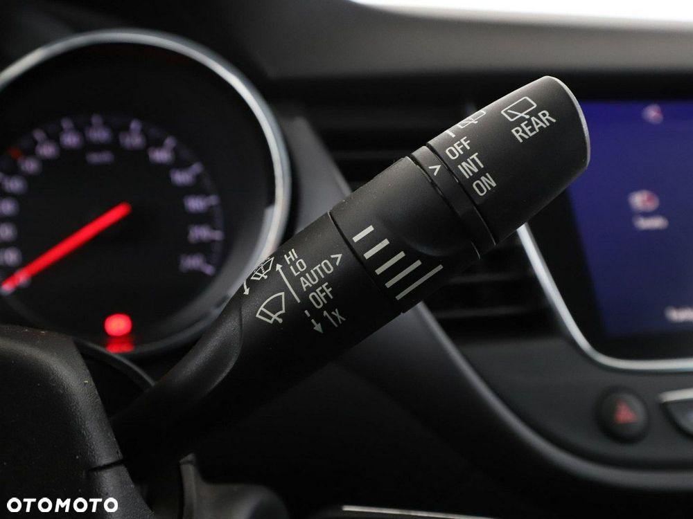 Opel Crossland X 1.6 Start/Stop Innovation - 32