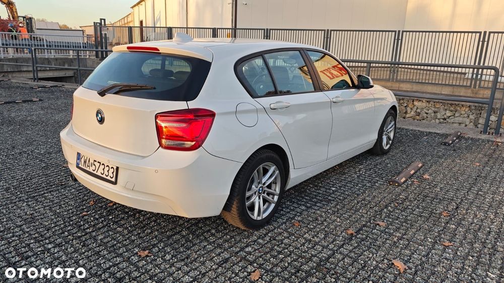 BMW Seria 1 120d Sport-Aut Sport Line - 3