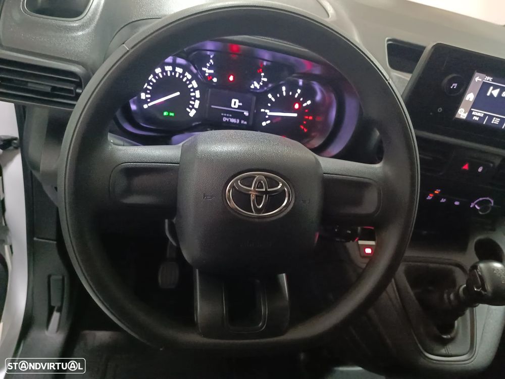 Toyota PROACE-CITY 1.5 D-4D L-1 - 23
