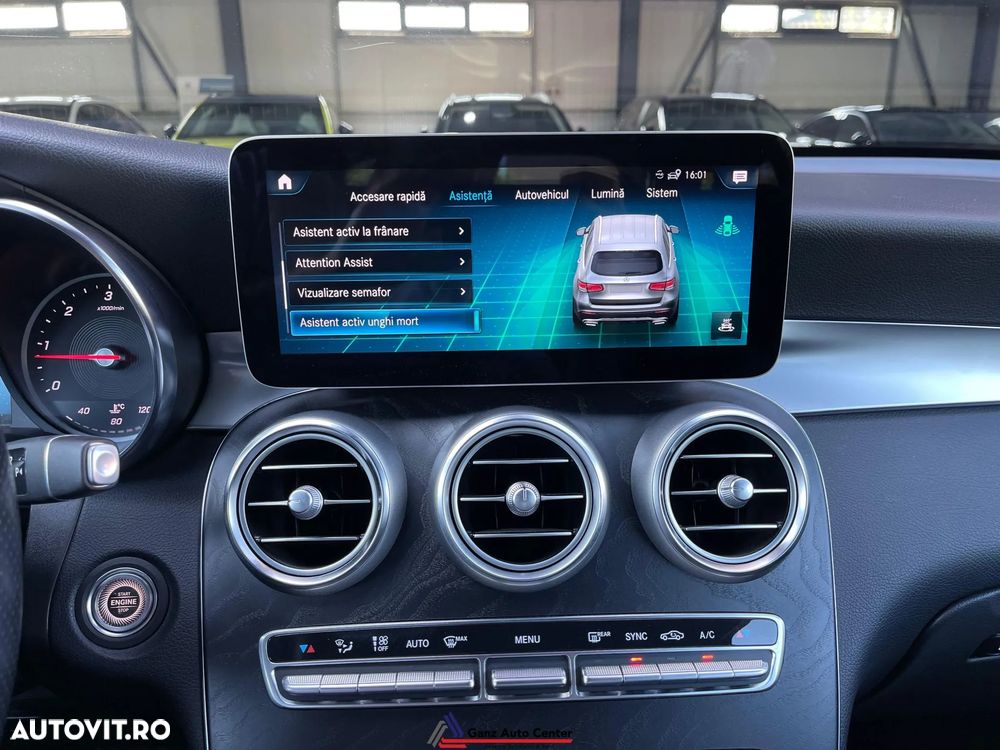 Mercedes-Benz GLC 300 d 4Matic 9G-TRONIC AMG Line - 28