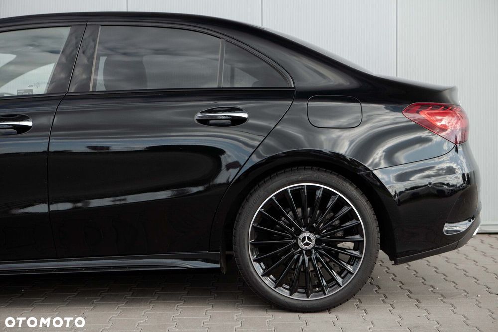 Mercedes-Benz Klasa A 200 AMG Line 7G-DCT - 15
