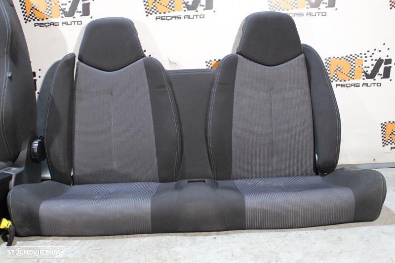 Bancos Peugeot RCZ em Tecido - 6