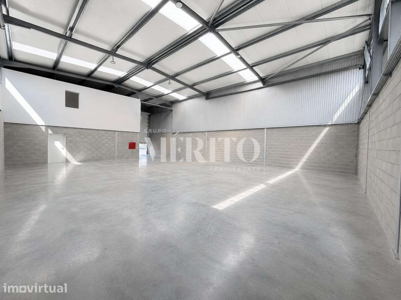 Pavilhão Novo - Arrendamento - Grande imagem: 3/16