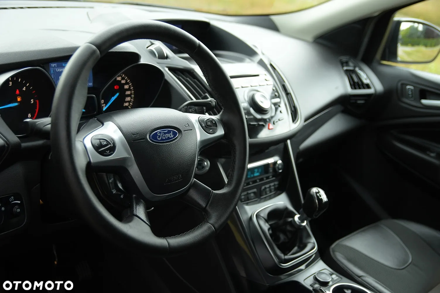 Ford Kuga 2.0 TDCi 4WD Titanium - 25