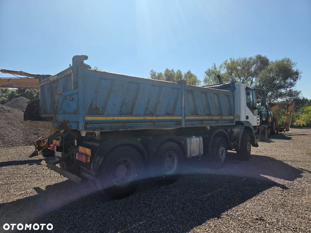 Iveco 440 - 6