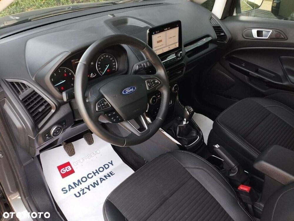 Ford EcoSport - 11