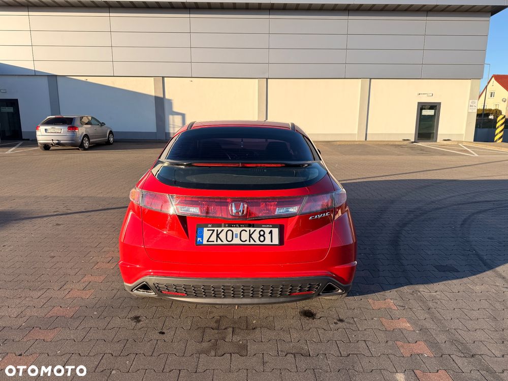 Honda Civic 1.8 Comfort - 4