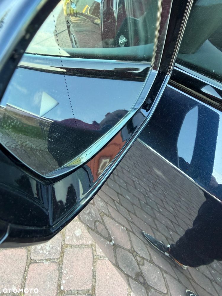 BMW Seria 5 520d xDrive mHEV M Sport - 23