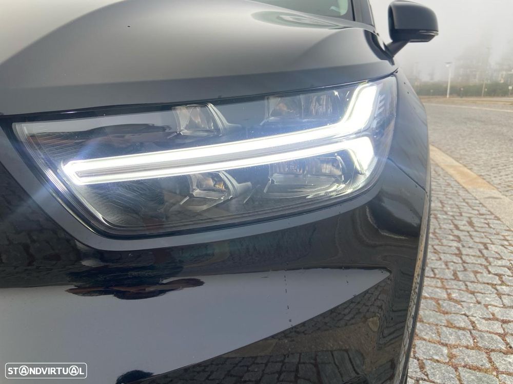 Volvo XC 40 2.0 D3 Momentum Geartronic - 8