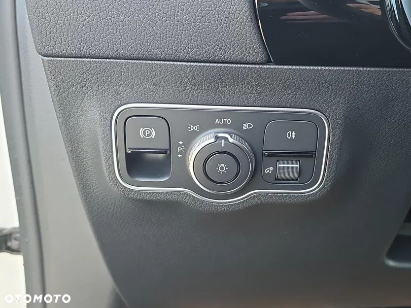 Mercedes-Benz GLA 200 mHEV AMG Line 7G-DCT - 12