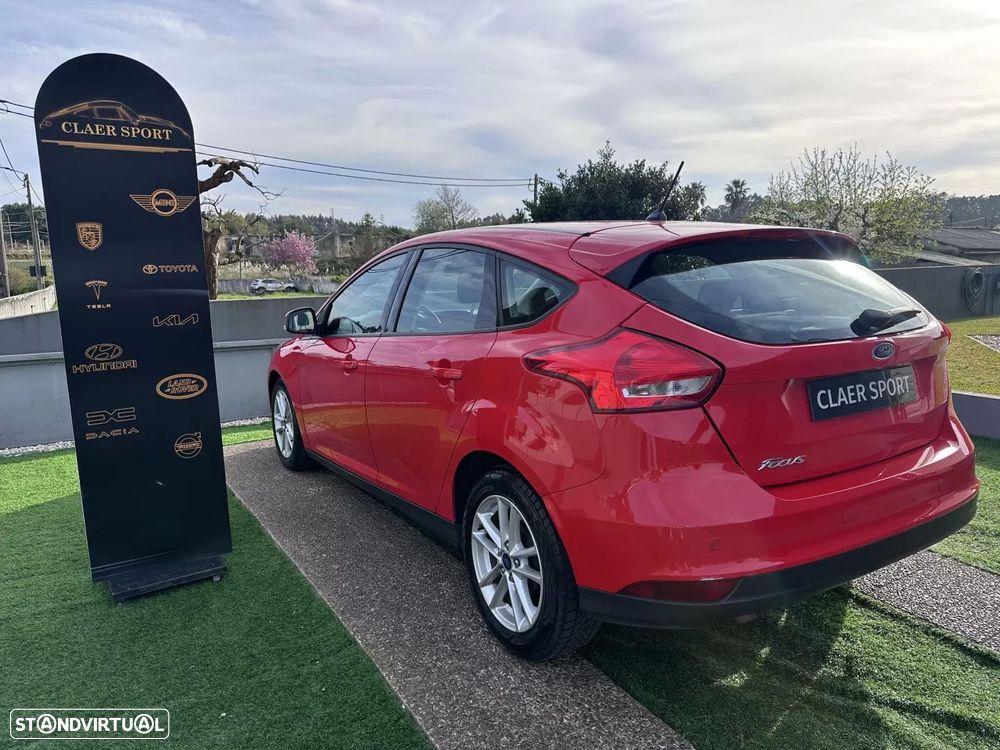 Ford Focus 1.5 TDCi Titanium ECOnetic - 10