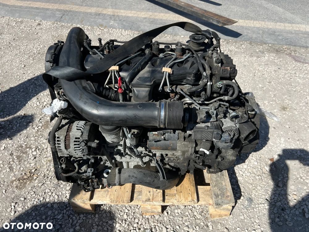SILNIK VOLVO V70 S80 XC70 2.4 D5 KOMPLETNY D5244T