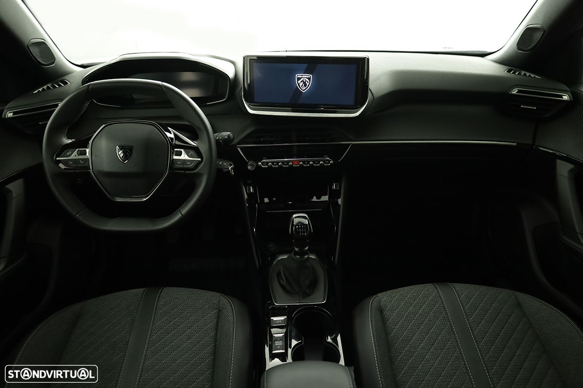 Peugeot 2008 1.2 PureTech Allure - 8