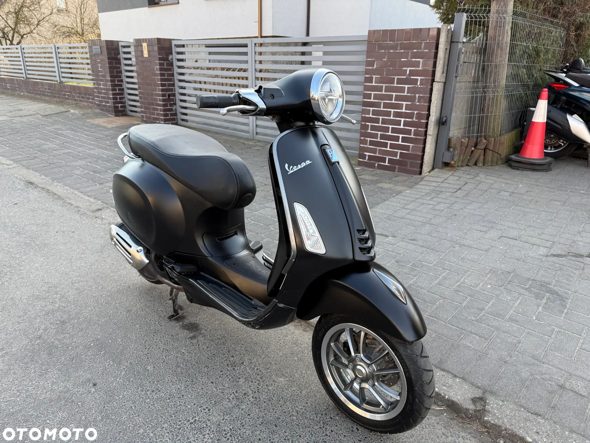 Piaggio Vespa - 1