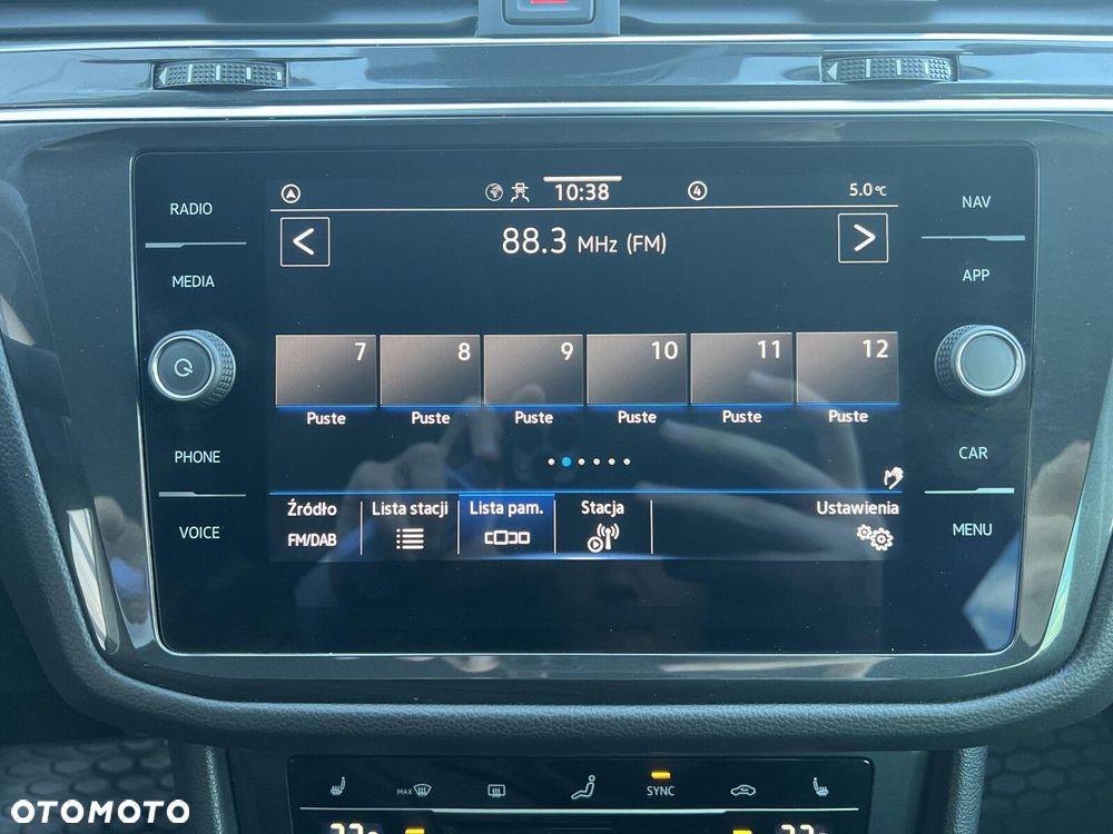 Volkswagen Tiguan - 17