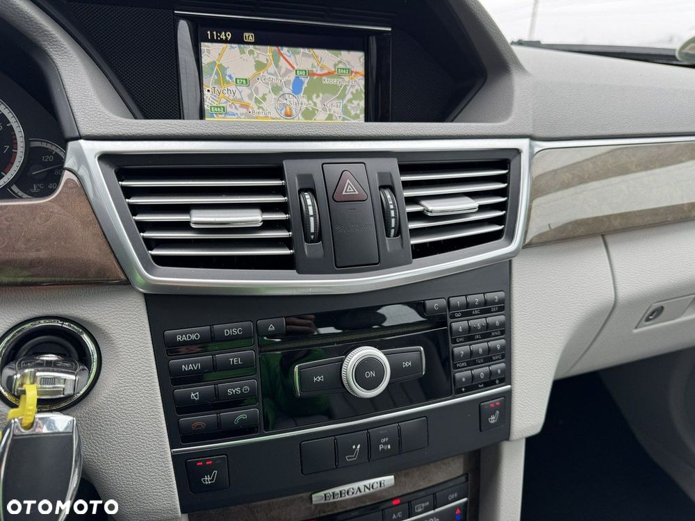 Mercedes-Benz Klasa E - 15