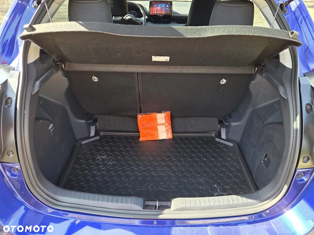 Toyota Yaris - 23