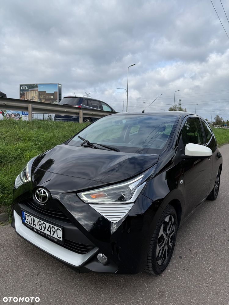 Toyota Aygo x-play - 3