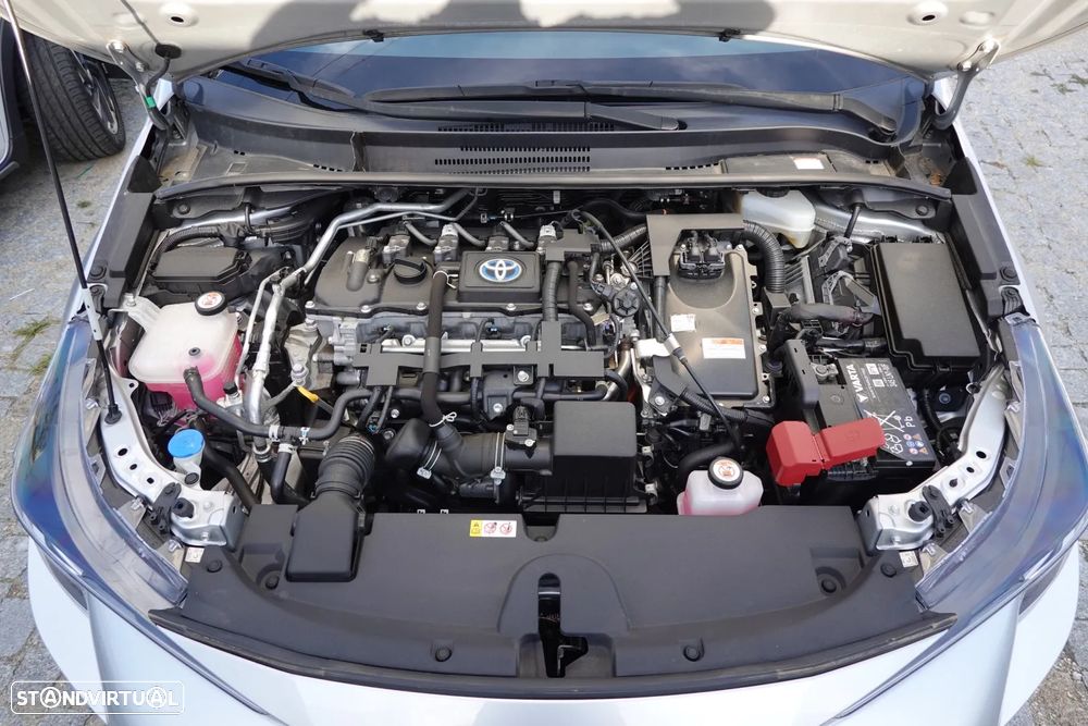 Toyota Corolla Touring Sports 1.8 Hybrid Comfort+P.Sport - 24