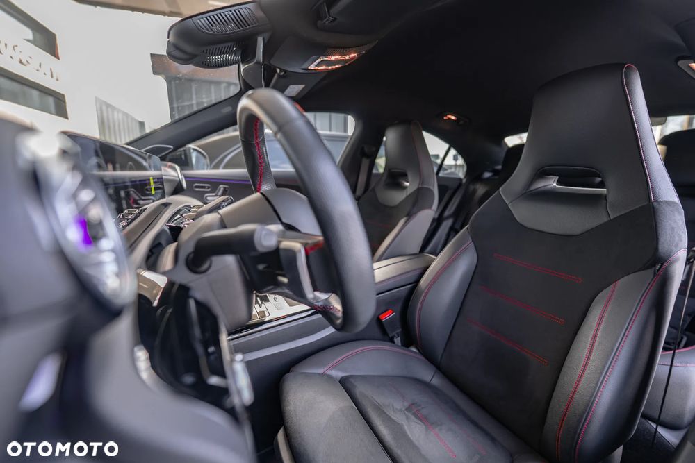 Mercedes-Benz CLA 200 7G-DCT Edition AMG Line - 34