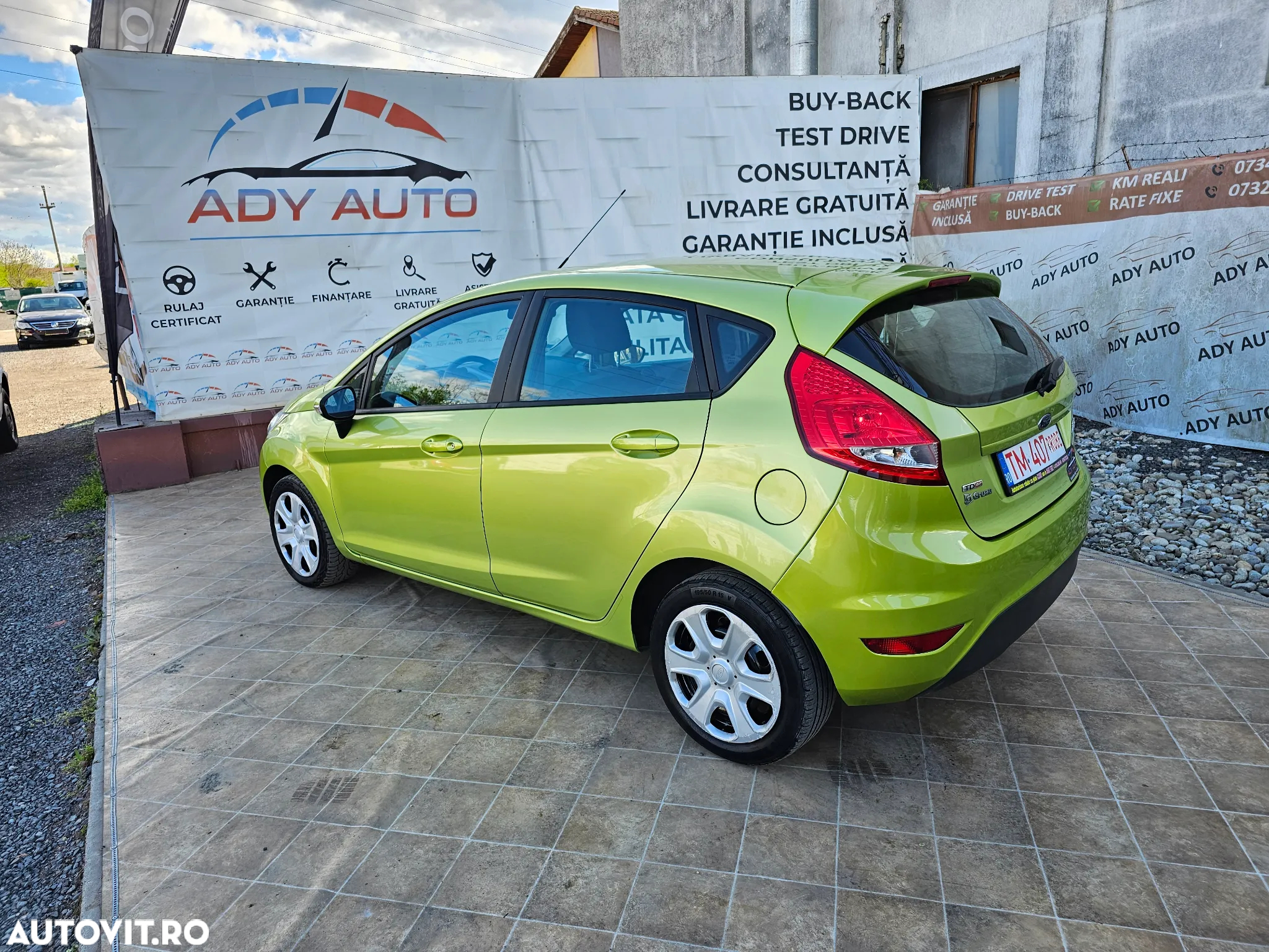 Ford Fiesta 1.4 TDCI Ambiente - 6