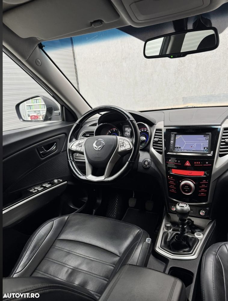 SsangYong Tivoli - 8