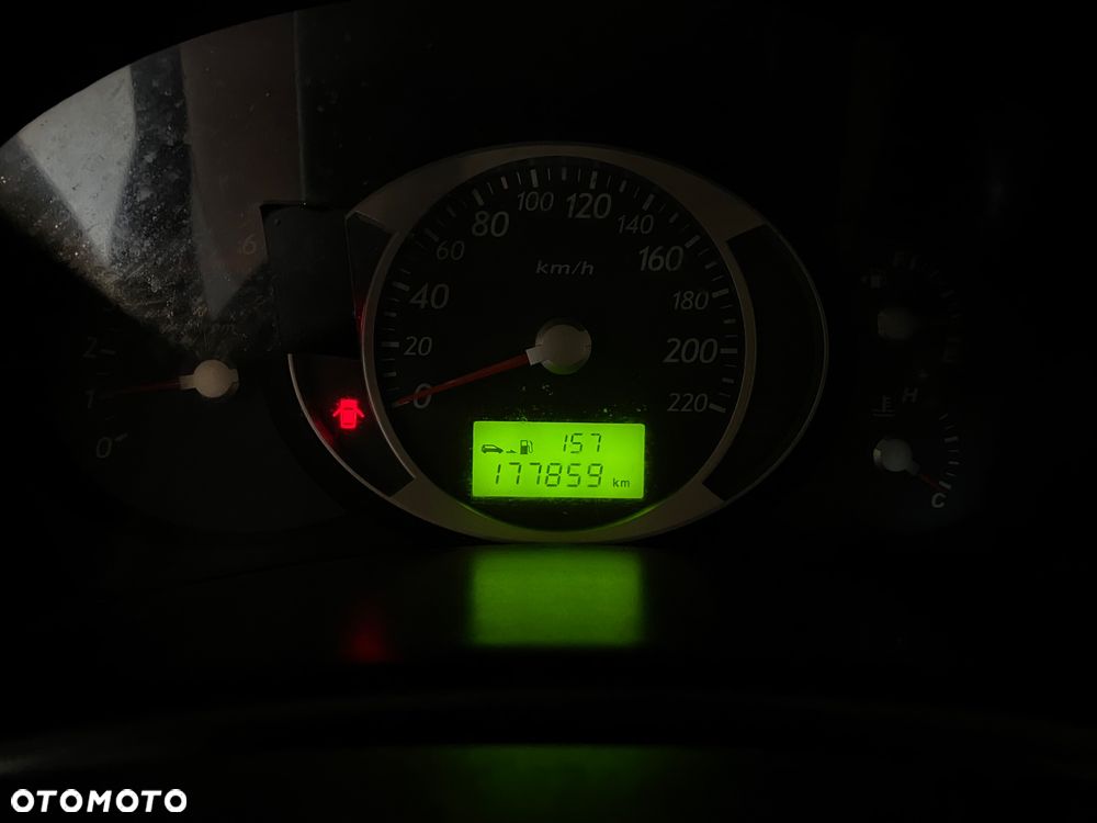 Hyundai Tucson - 8